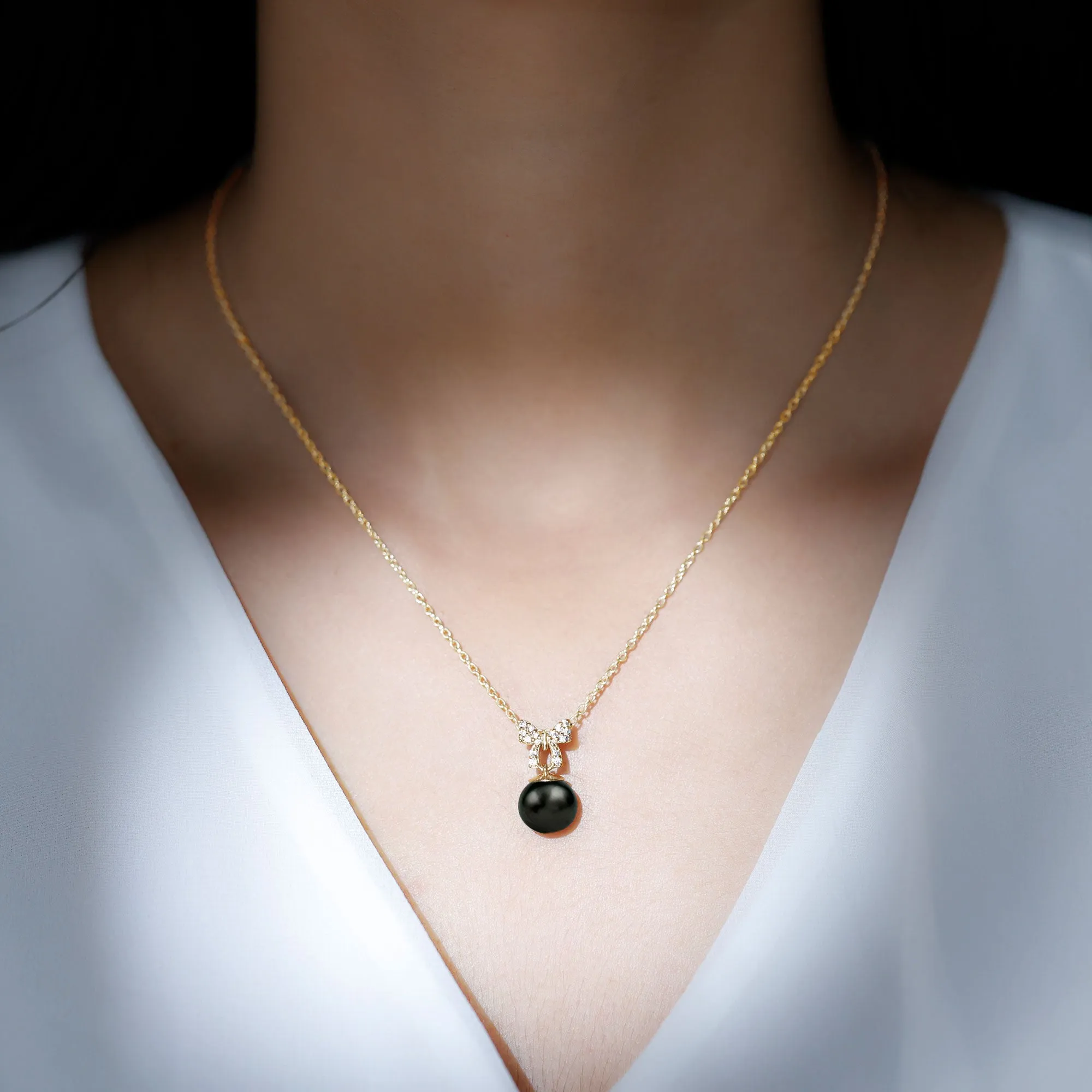 Black Pearl Drop Pendant Necklace with Diamond Bow