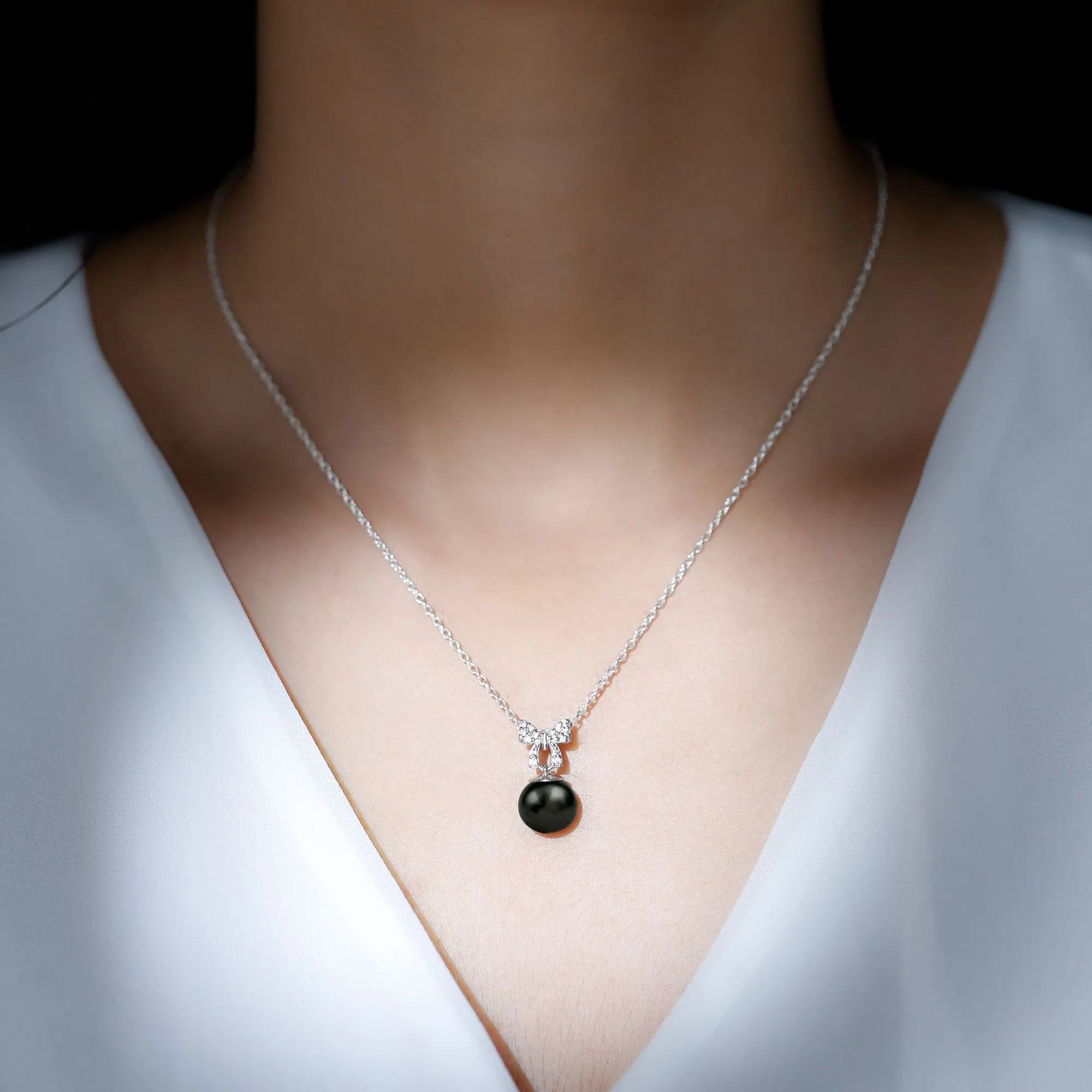 Black Pearl Drop Pendant Necklace with Diamond Bow