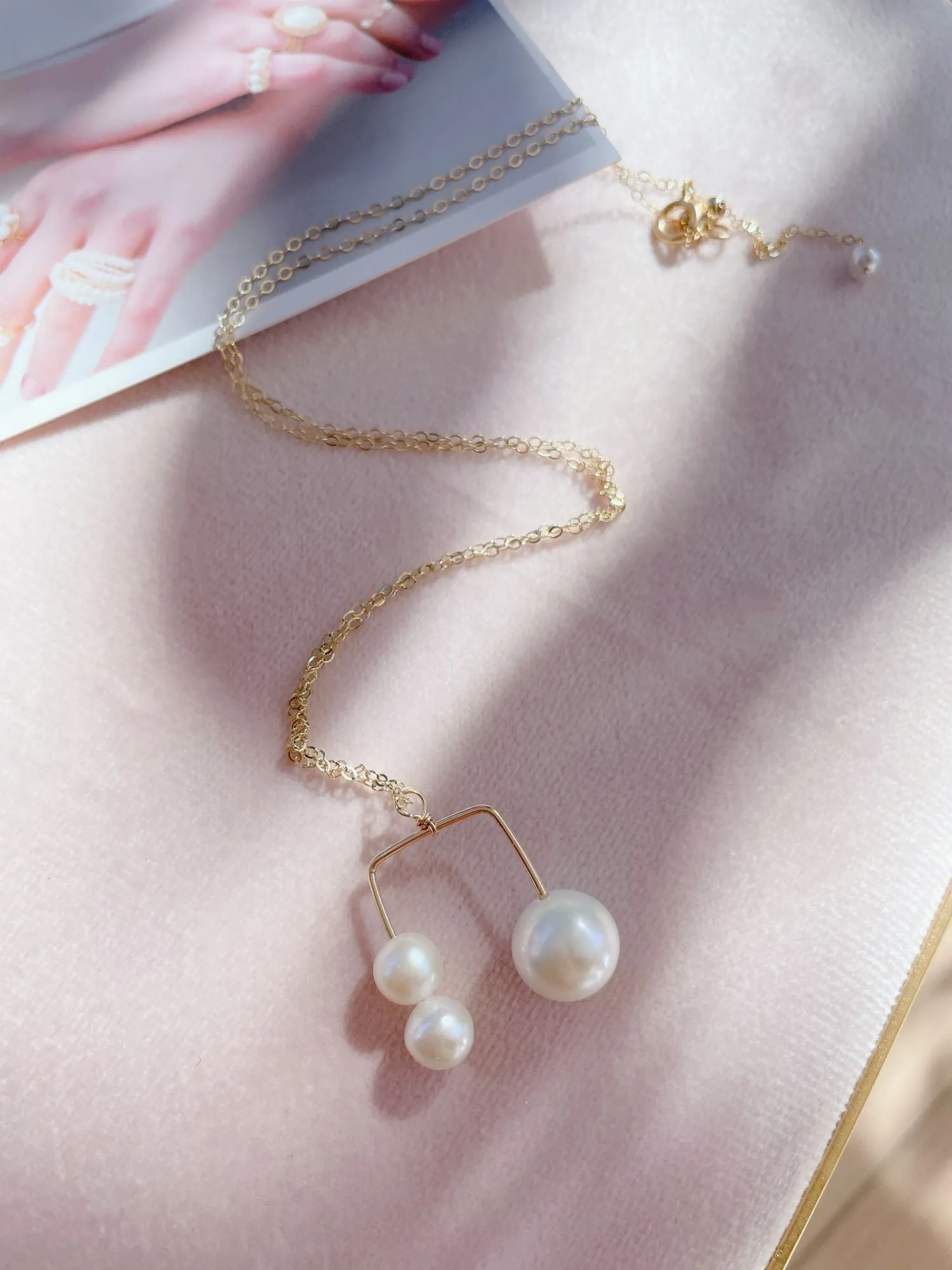 Embellished Series Triple Bead Inverted U Pendant Necklace