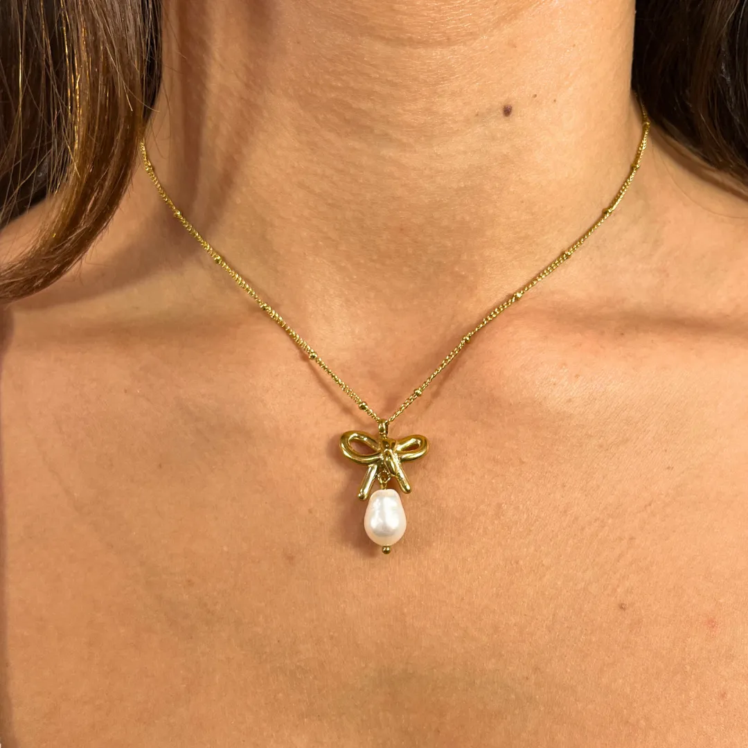 Noelle Necklace