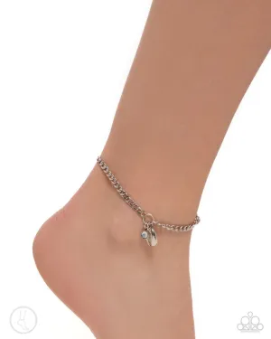 Paparazzi Bracelet ~ Conch Comeback - White