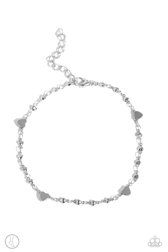 Paparazzi Bracelet ~ Highlighting My Heart - Silver