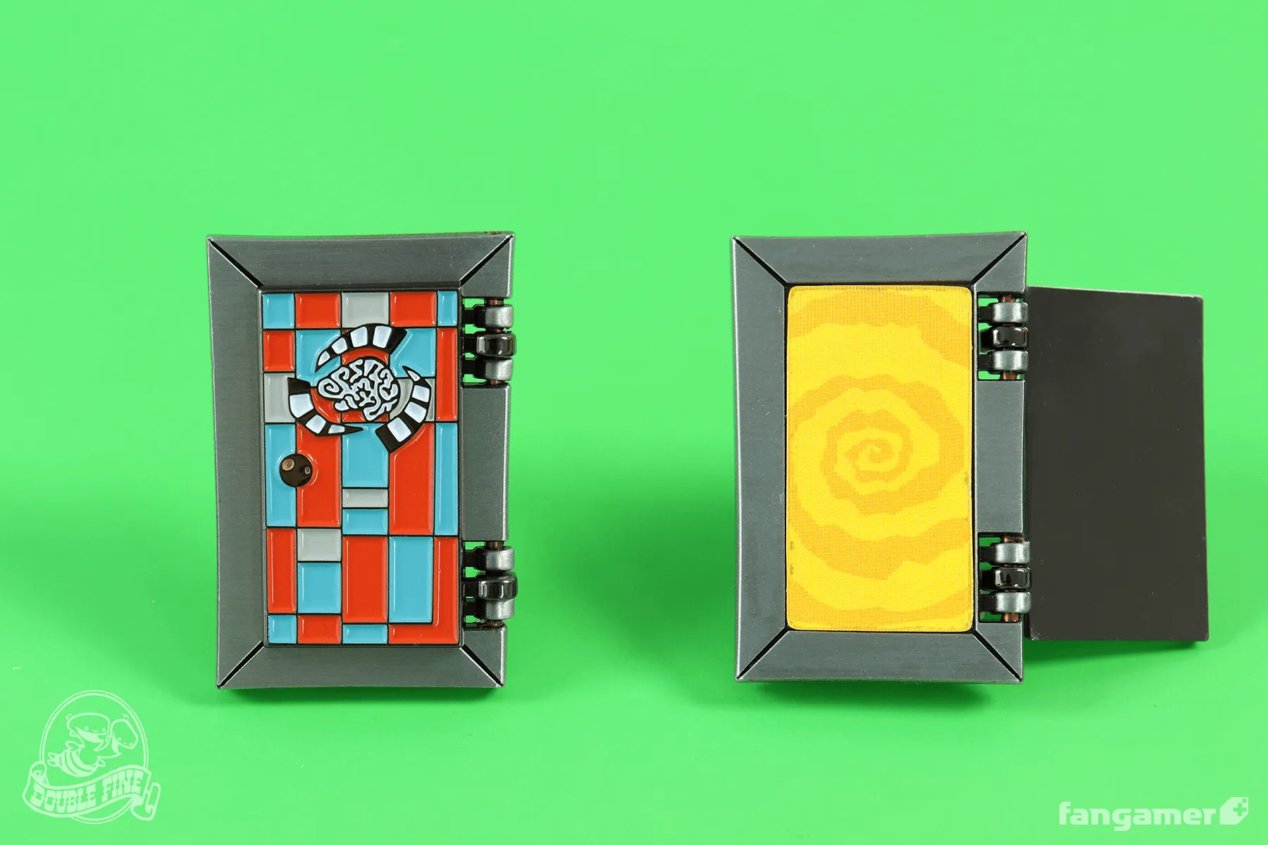 Psycho-Portal Hinged Lenticular Pin