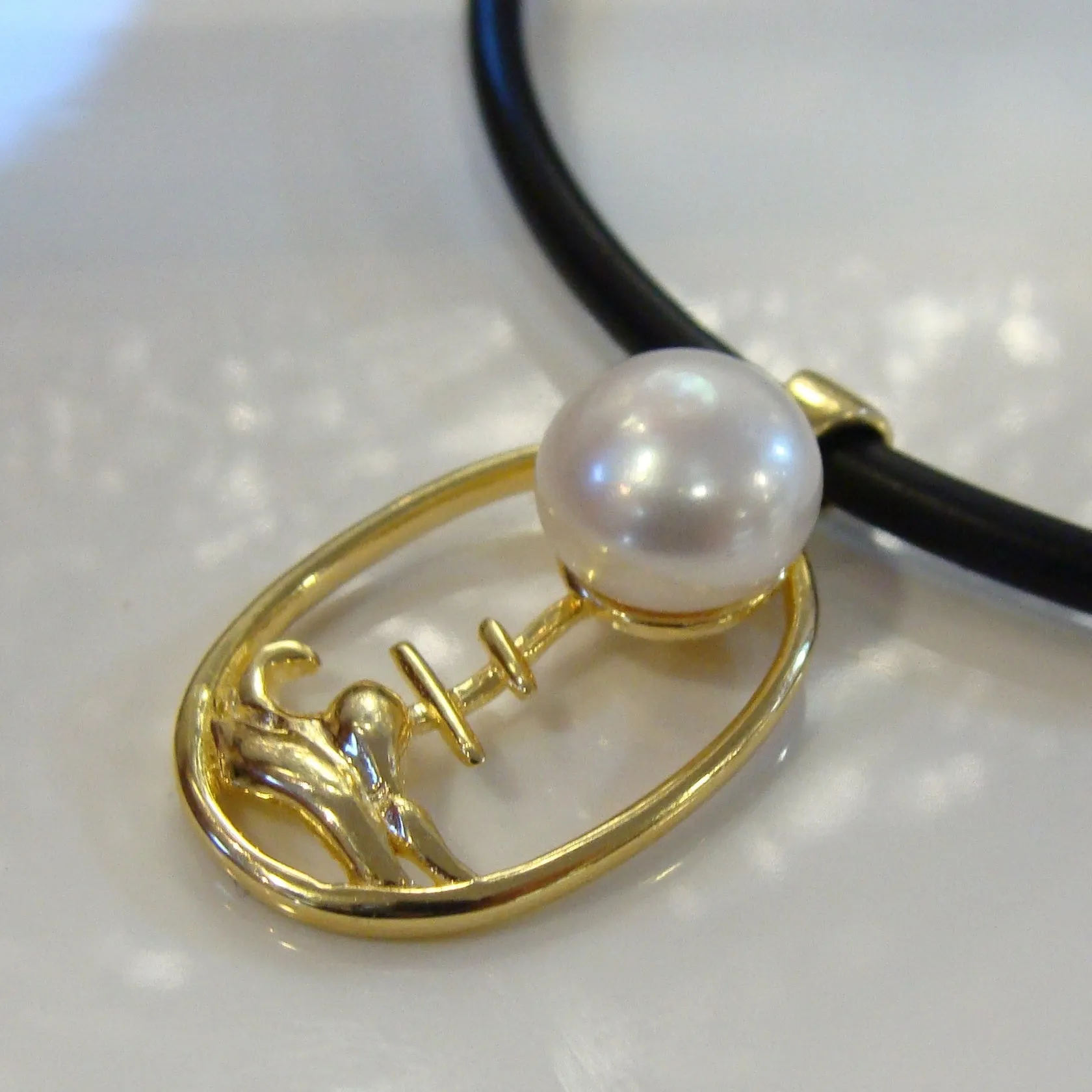 Town Beach Staircase to the Moon Pearl Pendant